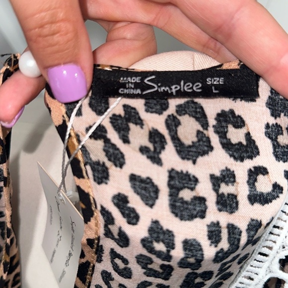 Simplee Cheetah Print Dress - Picture 3 of 3